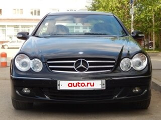 2008 Mercedes-Benz CLK-Класс 200 II (W209) Рестайлинг, чёрный, 1650000 рублей, вид 2