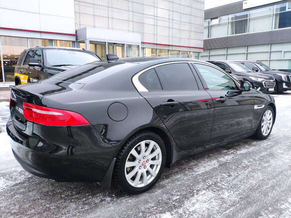 2016 Jaguar XE EcoBoost I, чёрный - вид 6