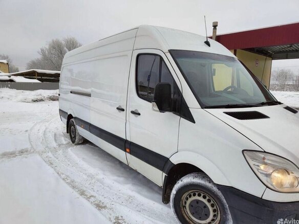 2013 Mercedes-Benz Sprinter Classic, белый, 1950000 рублей - вид 2