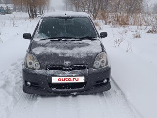 2000 Toyota Vitz I (P10), серый, 400000 рублей, вид 1