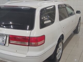 2000 Toyota Mark II Qualis VIII (X100), белый, 555000 рублей, вид 2