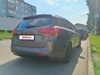 2013 Kia Ceed II, коричневый, 900000 рублей, вид 4