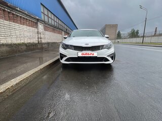2019 Kia Optima IV Рестайлинг, белый, 1550000 рублей, вид 1