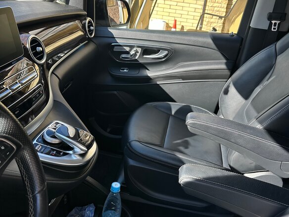 2016 Mercedes-Benz V-Класс Long 250 d длинный III (W447), чёрный, 5500000 рублей - вид 6