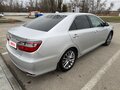 2016 Toyota Camry VII (XV50) Рестайлинг, серебристый, 2200000 рублей - вид 4