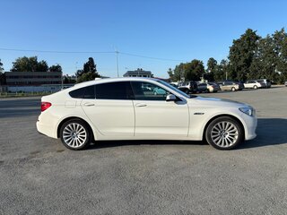 2013 BMW 5 серии Gran Turismo 535i xDrive VI (F10/F11/F07), белый, 2150000 рублей, вид 3
