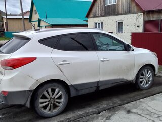 2011 Hyundai ix35 I, белый, 2000000 рублей, вид 2