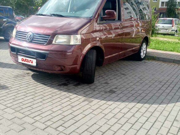 2006 Volkswagen Transporter T5, пурпурный, 1150000 рублей