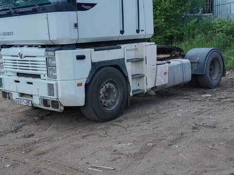 1999 Renault Magnum, белый, 980000 рублей, вид 4