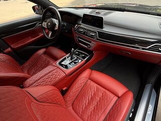 2019 BMW 7 серии Long M760Li xDrive VI (G11/G12) Рестайлинг, чёрный, 7000000 рублей, вид 5