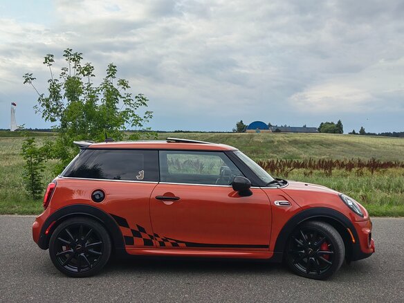 2018 Mini Hatch JCW III (F55/F56) Рестайлинг, оранжевый, 2750000 рублей - вид 6