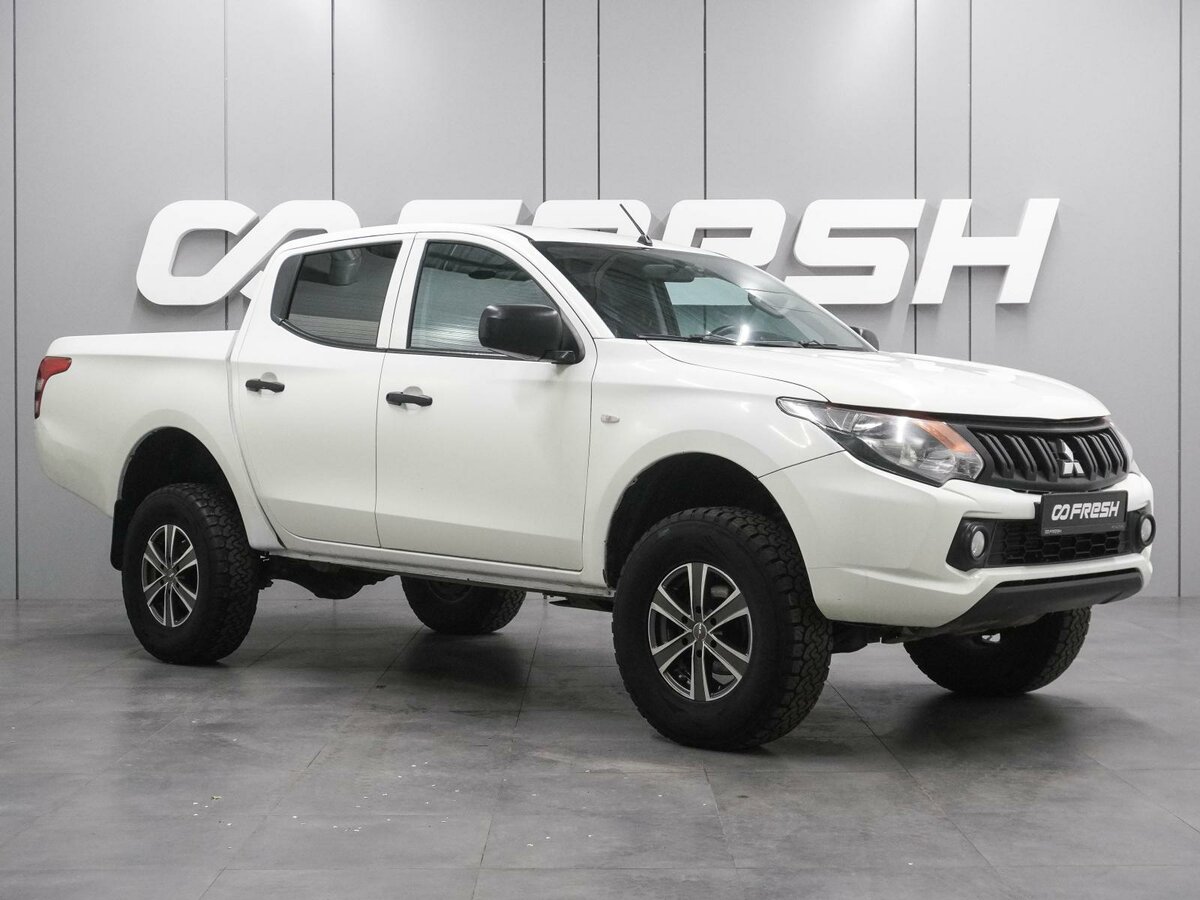Открыть фотографии: Mitsubishi L200 V