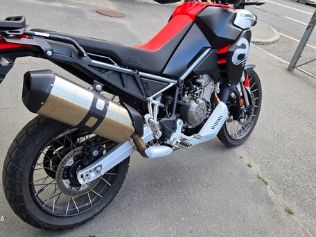 2023 Aprilia Tuareg 660, красный, 1200000 рублей, вид 3