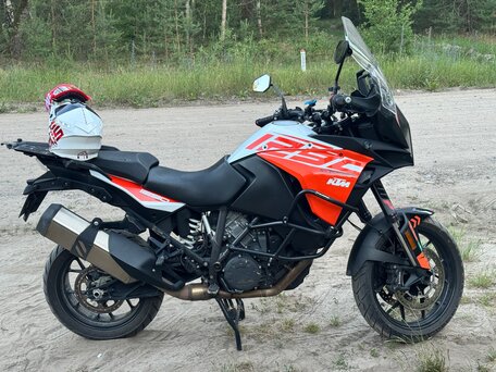 2018 KTM 1290 Super Adventure S, оранжевый, 1000000 рублей, вид 4