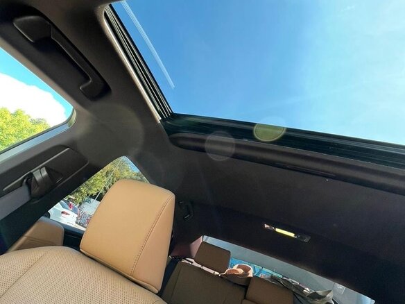 2020 Lexus ES 250 VII, серый, 4550000 рублей - вид 20