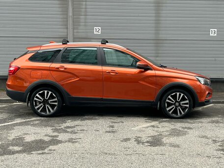 2020 Lada (ВАЗ) Vesta SW Cross I, оранжевый, 749000 рублей, вид 4