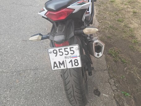 2017 Kawasaki Ninja 250SL, белый, 335000 рублей, вид 2