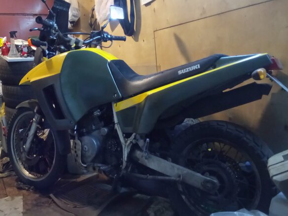 1992 Suzuki DR 800 Big, жёлтый, 220000 рублей - вид 5