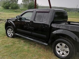 2012 Nissan Navara (Frontier) III (D40) Рестайлинг, чёрный, 1550000 рублей, вид 5