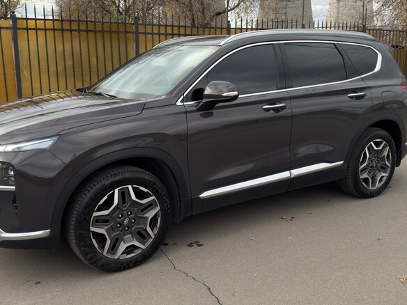 2023 Hyundai Santa Fe IV Рестайлинг, коричневый, 5299000 рублей - вид 6