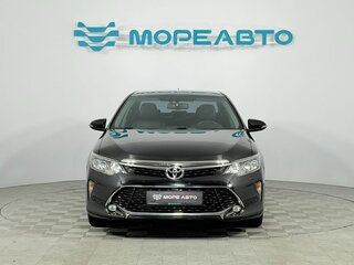 2017 Toyota Camry VII (XV50) Рестайлинг 2, чёрный, 2479000 рублей, вид 2