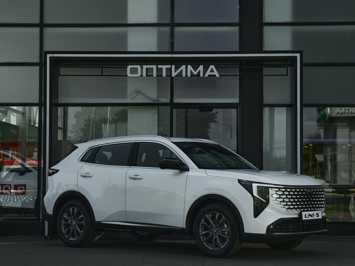 Открыть фотографии: Changan UNI-S I Рестайлинг