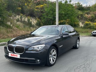 2010 BMW 7 серии Long 740Li V (F01/F02/F04), серый, 1900000 рублей, вид 1