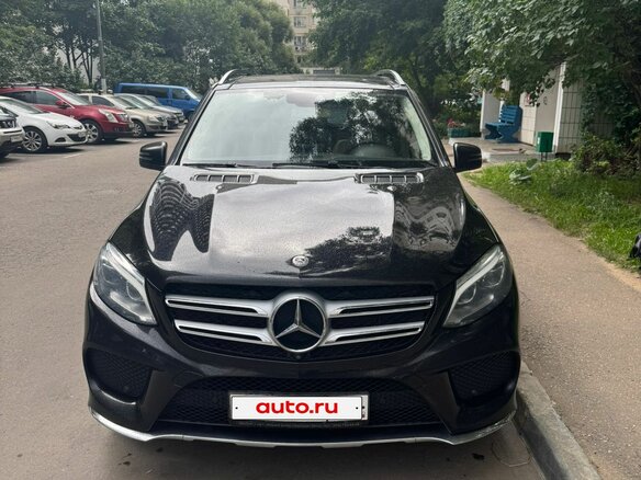 2017 Mercedes-Benz GLE 400 9G-Tronic I (W166), чёрный, 4200000 рублей - вид 1
