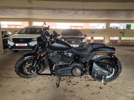 2019 Harley-Davidson Fat Bob, чёрный, 2350000 рублей, вид 2