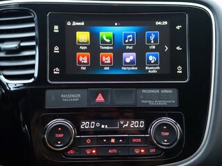 2018 Mitsubishi Outlander III Рестайлинг 2, белый, 2100000 рублей, вид 5