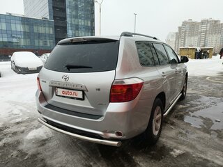 2010 Toyota Highlander II (XU40), серебристый, 1708346 рублей, вид 4