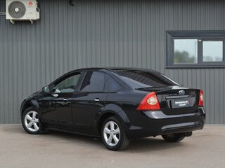 2010 Ford Focus II Рестайлинг, чёрный, 519999 рублей, вид 4