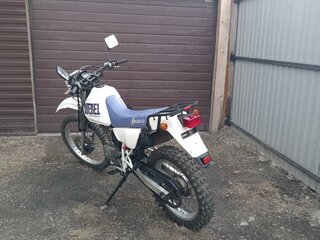 1995 Suzuki Djebel 200, белый, 207000 рублей, вид 2
