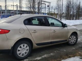 2012 Renault Fluence I, бежевый, 550000 рублей, вид 3