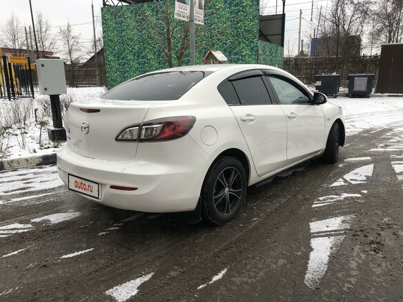 2012 Mazda 3 II (BL) Рестайлинг, белый - вид 2