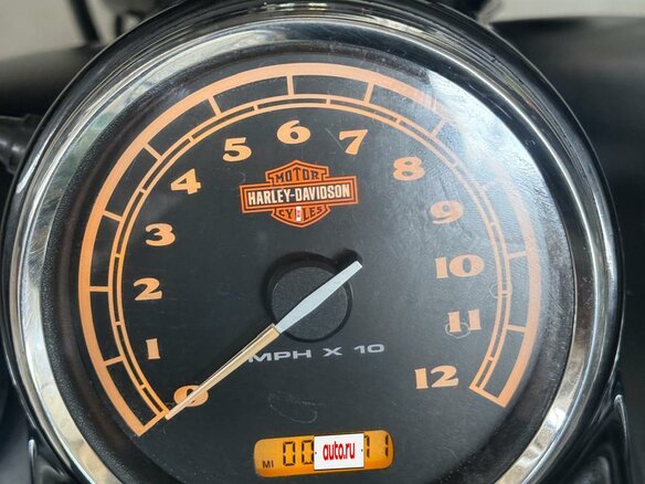 2009 Harley-Davidson Softail Custom, чёрный, 1600000 рублей - вид 10