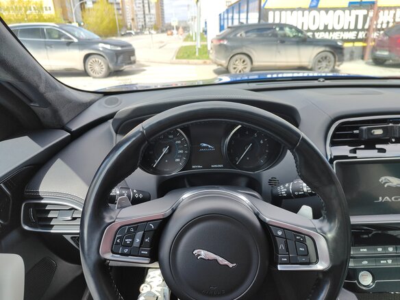 2018 Jaguar F-Pace I, синий, 2999999 рублей - вид 12