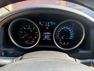 2011 Toyota Land Cruiser 200 Series, чёрный, 3200000 рублей, вид 5