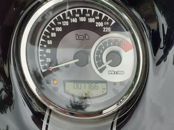 2011 Harley-Davidson Fat Bob, чёрный, 1500000 рублей - вид 8