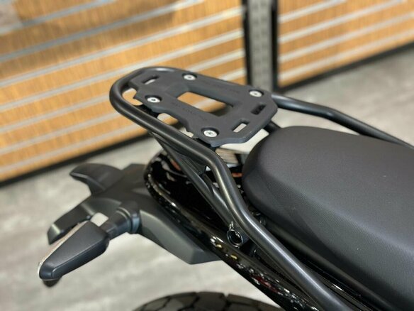 2025 Royal Enfield Himalayan, чёрный, 599000 рублей - вид 21
