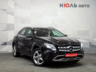 2017 Mercedes-Benz GLA 250 I (X156) Рестайлинг, чёрный, 2550000 рублей, вид 3