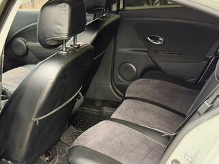 2012 Renault Fluence I, белый, 600000 рублей, вид 5