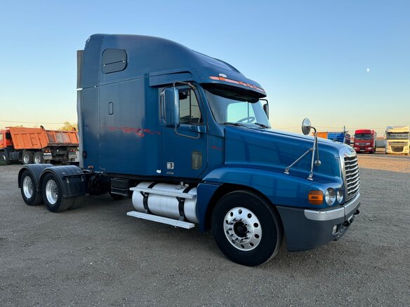 2003 Freightliner Century Class, синий, 2700000 рублей - вид 22