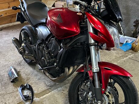 2009 Honda CB 600F Hornet, красный, 750000 рублей, вид 1