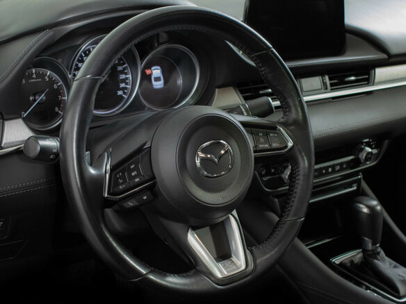 2018 Mazda 6 III (GJ) Рестайлинг 2, красный, 2333000 рублей - вид 12