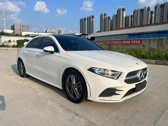 2022 Mercedes-Benz A-Класс 180 Long IV (W177), белый, 1650000 рублей - вид 2