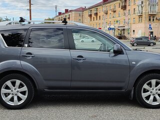 2010 Citroen C-Crosser, серый, 1000000 рублей, вид 4