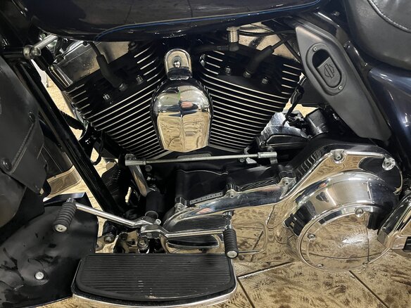 2008 Harley-Davidson Electra Glide, синий, 949000 рублей - вид 3