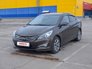 2015 Hyundai Solaris I Рестайлинг, коричневый, 990000 рублей, вид 2