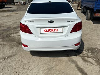 2014 Hyundai Solaris I, белый, 800000 рублей, вид 5